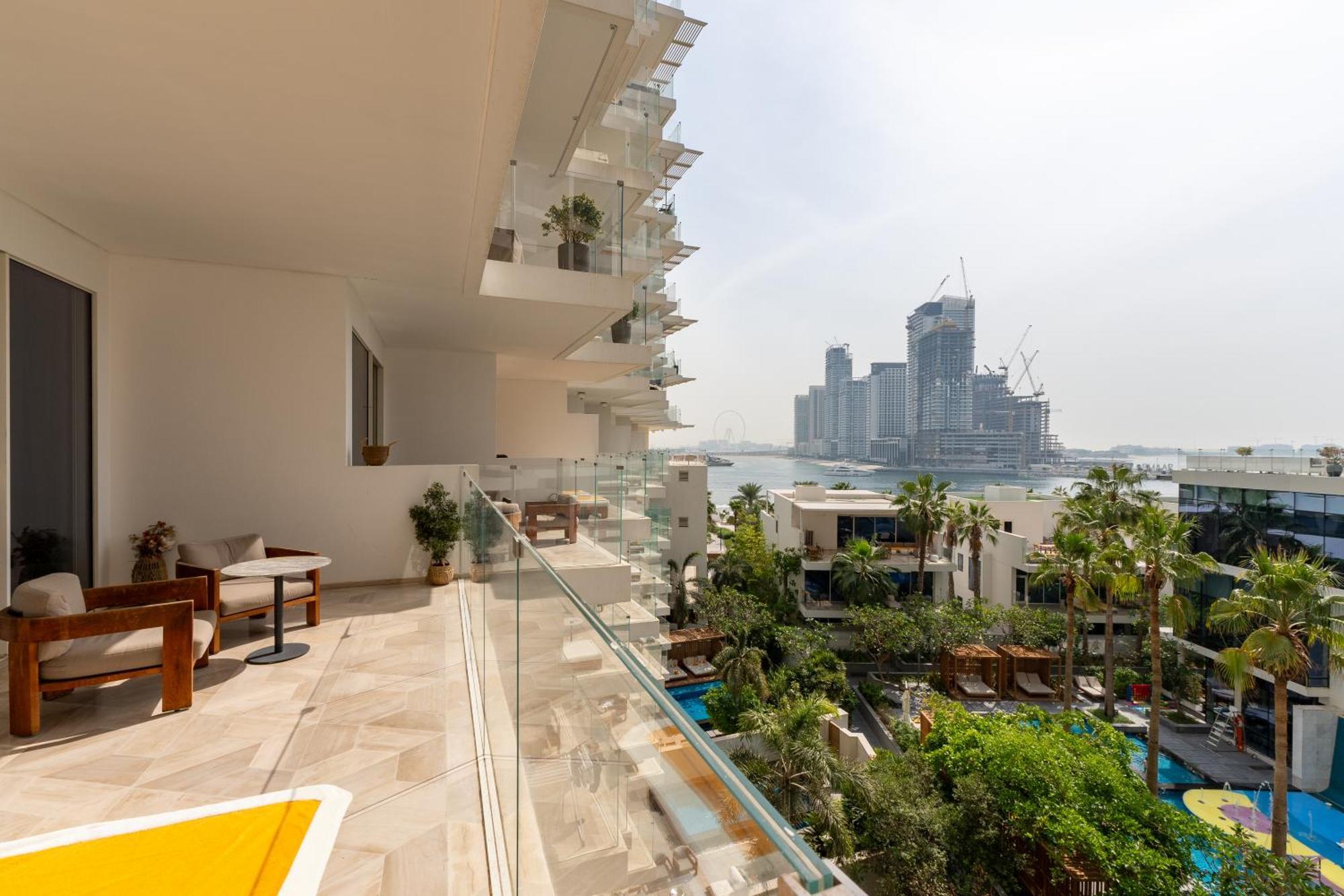 Five Palm Jumeirah Residences - Mint Stay Dubai Dış mekan fotoğraf