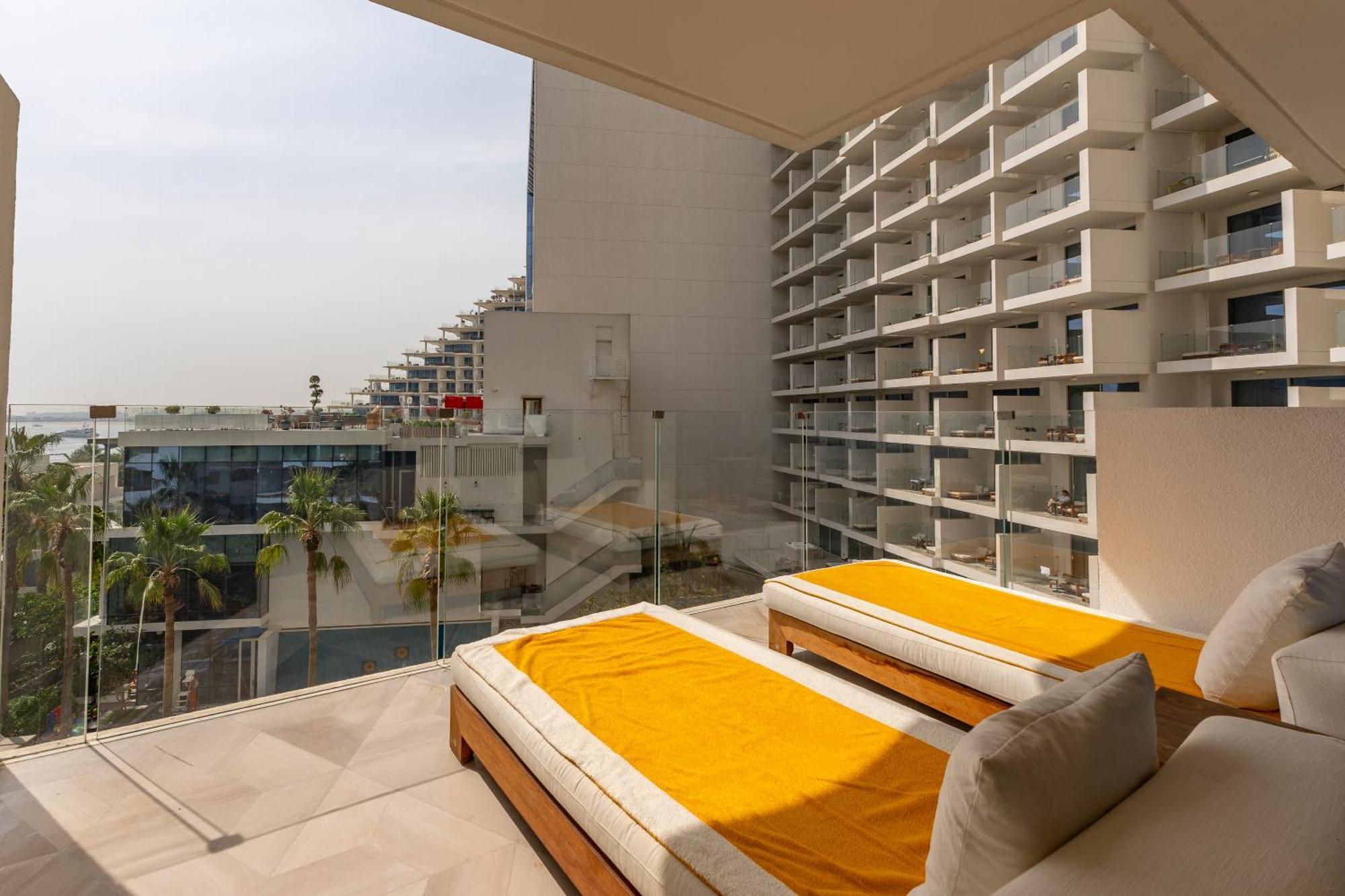 Five Palm Jumeirah Residences - Mint Stay Dubai Dış mekan fotoğraf