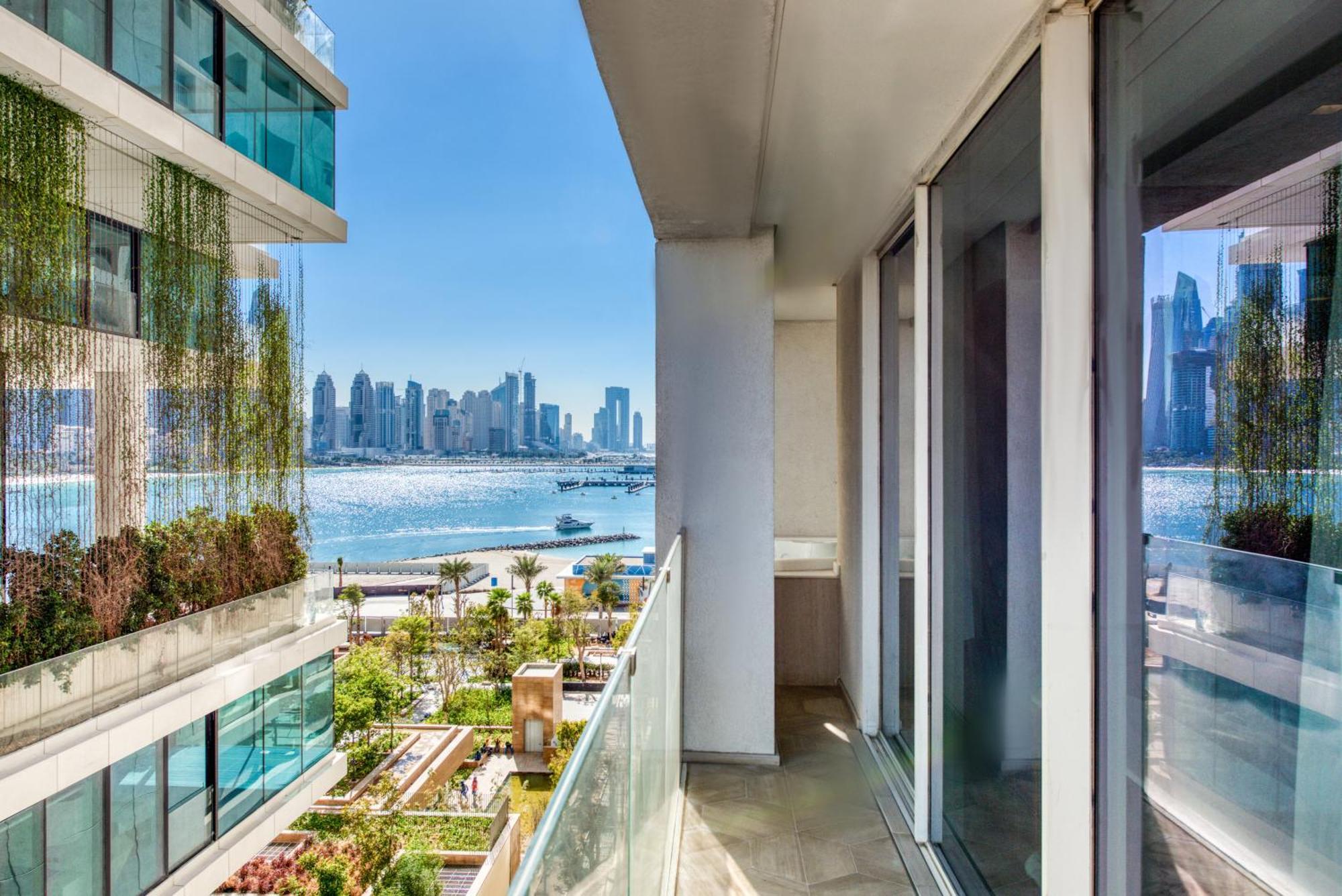 Five Palm Jumeirah Residences - Mint Stay Dubai Dış mekan fotoğraf