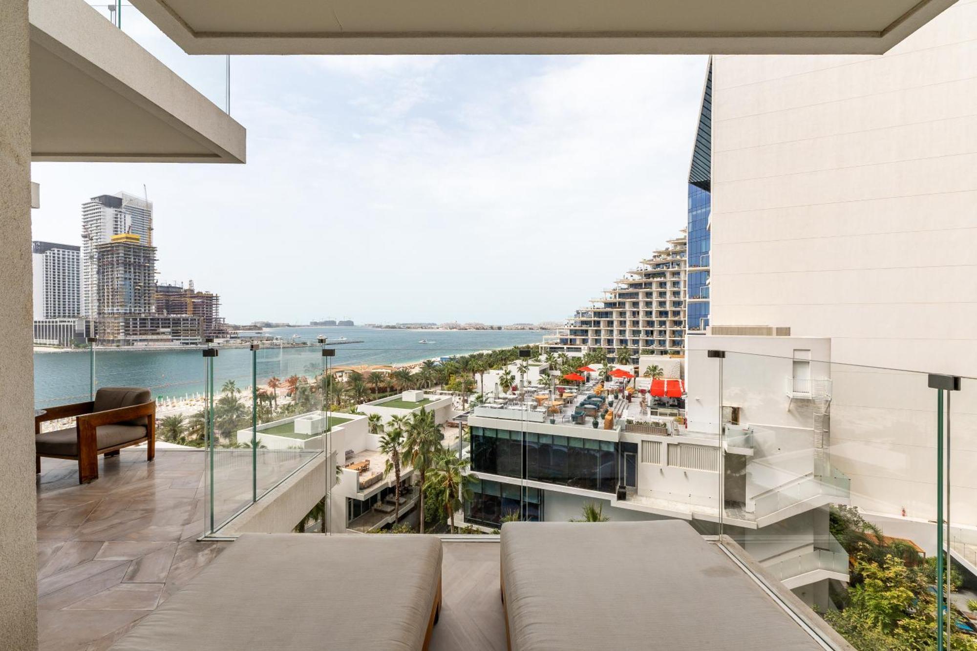 Five Palm Jumeirah Residences - Mint Stay Dubai Dış mekan fotoğraf